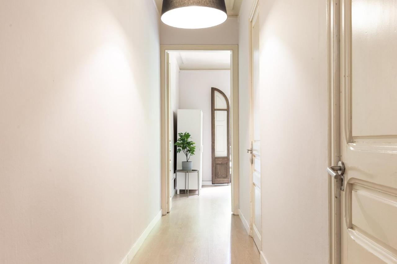Sagrada Familia III By Enjoy Apartments Barcelona Exterior photo